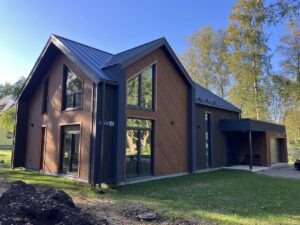 Ramest-Ehitus-OU-omanikujarelevalve-eramu-ehitusele-Keilas